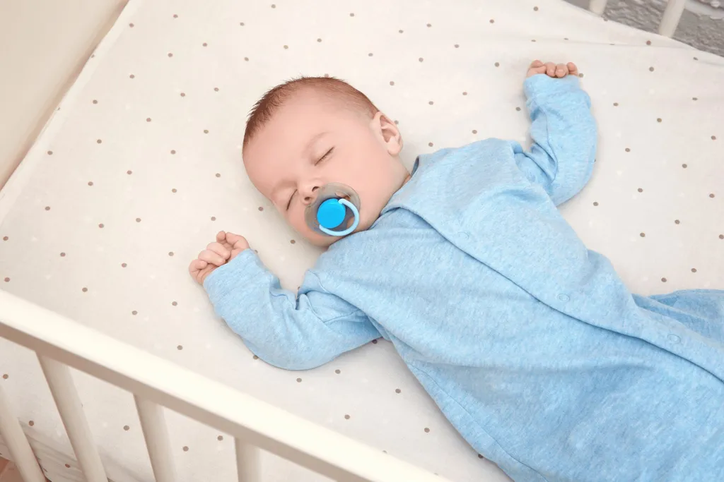 Can Babies Sleep with a Pacifier? Here’s What Experts Say