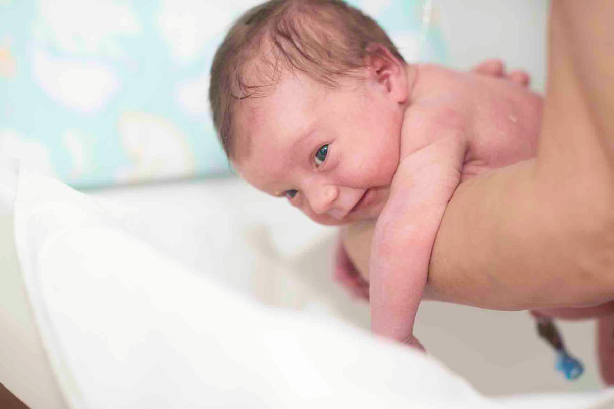 Newborn Bath Basics: A Guide for New Parents