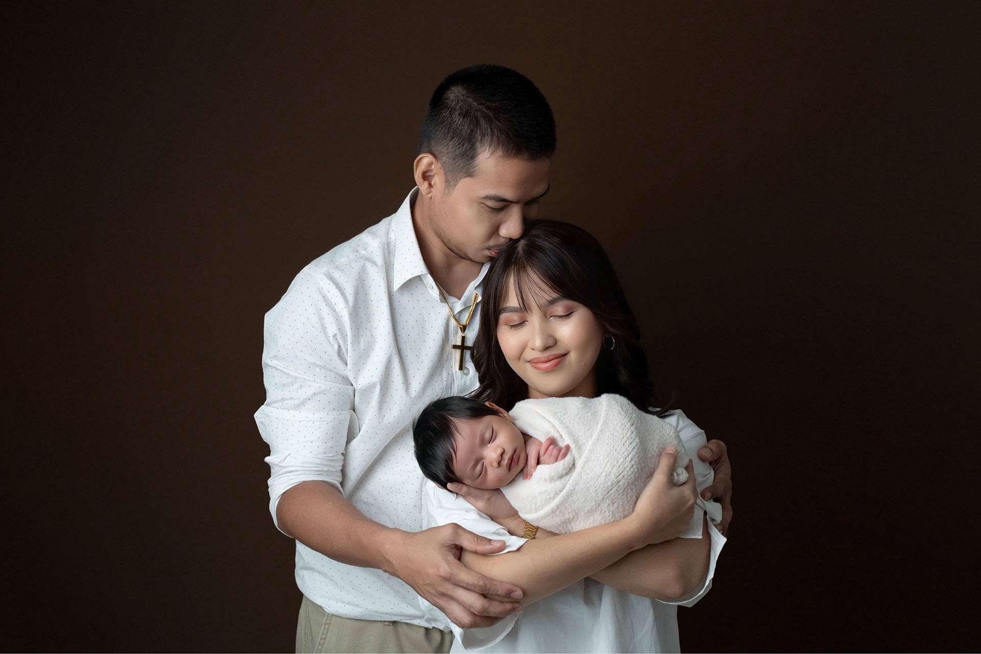 60 Quotes for New Parents to Celebrate Parenthood